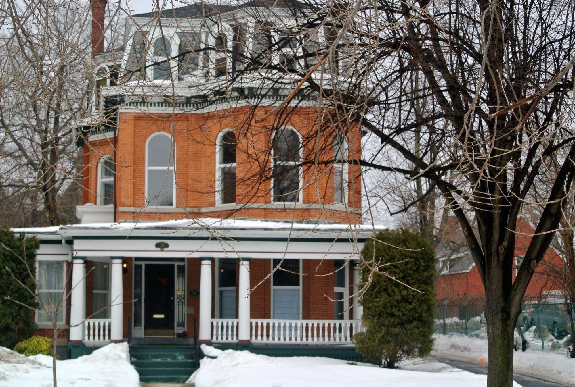Oscar'S Bed & Breakfast Buffalo Eksteriør bilde